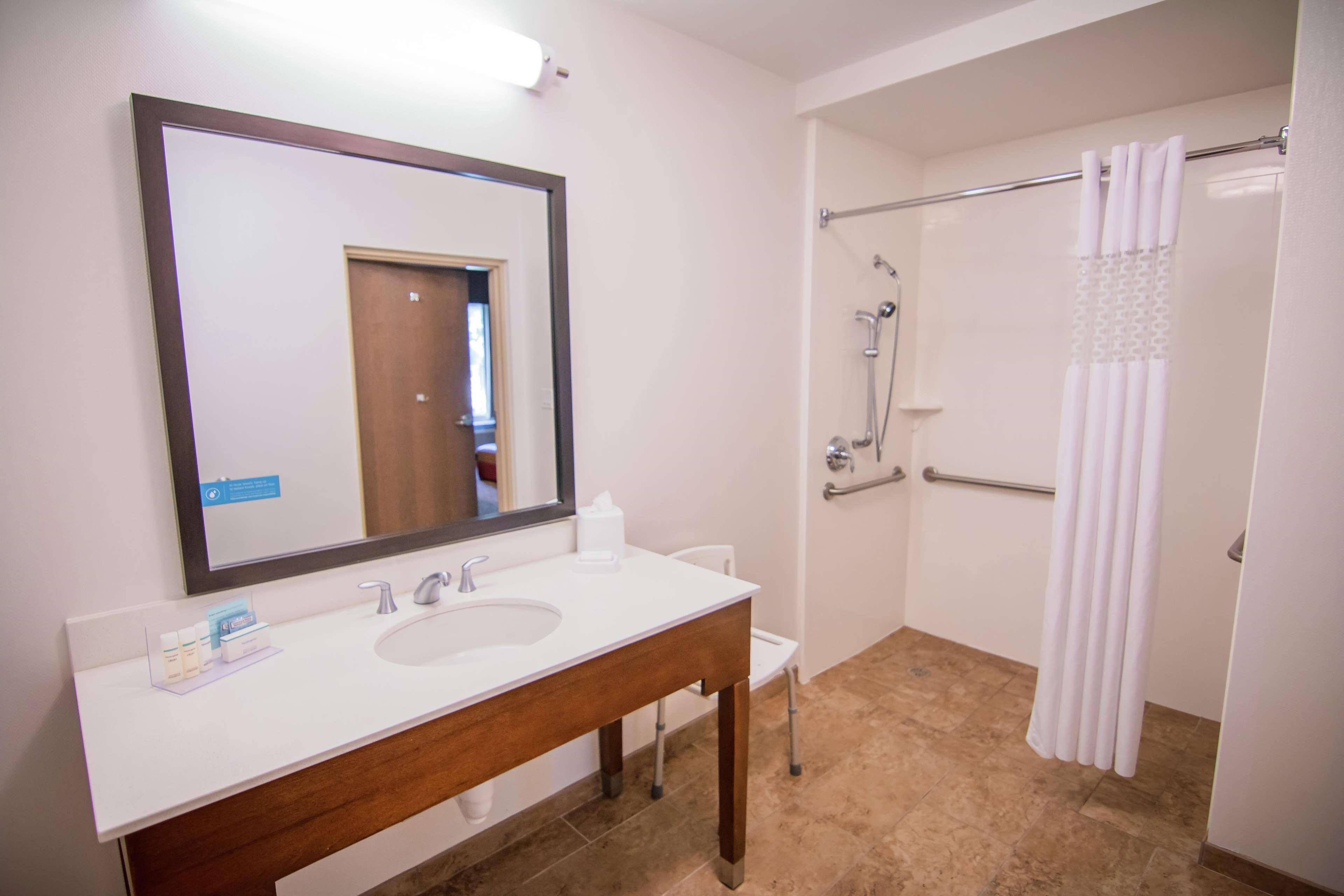 Hampton Inn & Suites Dallas/Frisco North-Fieldhouse Usa Bagian luar foto