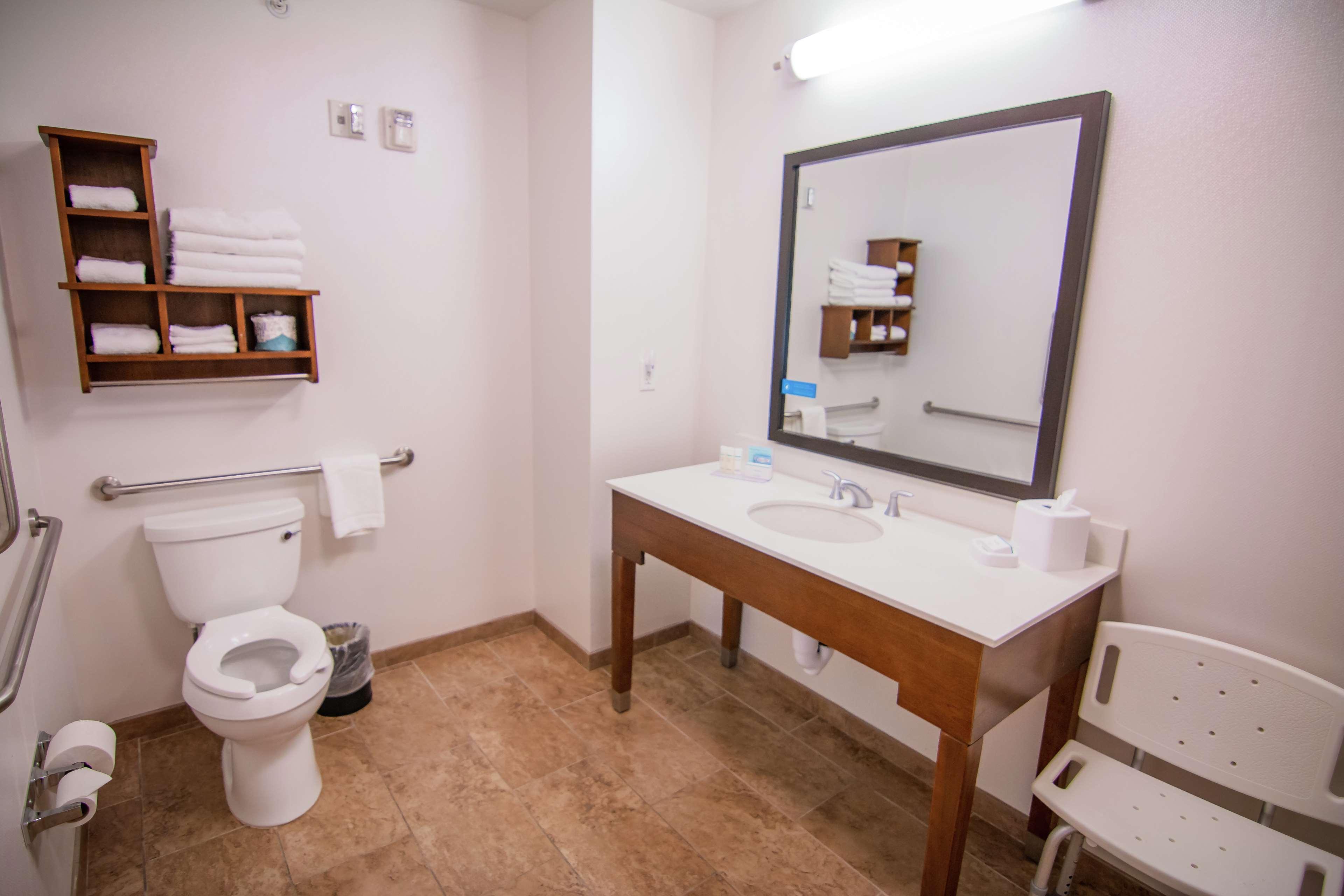 Hampton Inn & Suites Dallas/Frisco North-Fieldhouse Usa Bagian luar foto