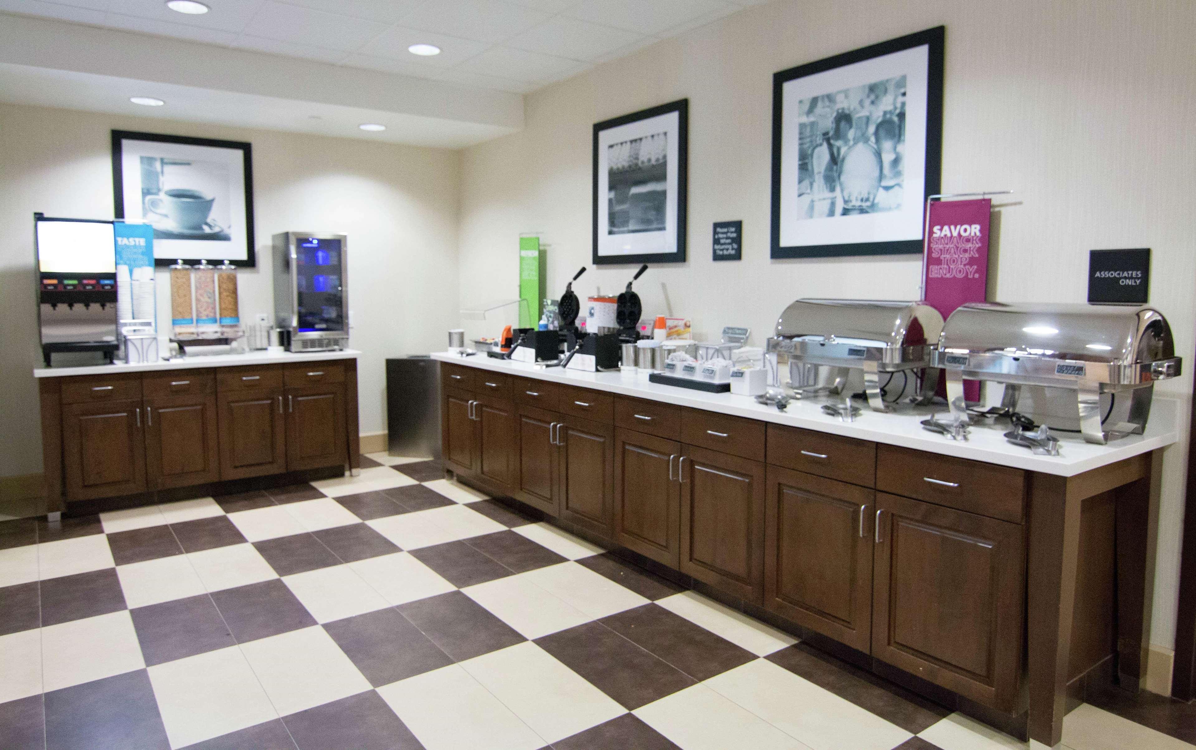 Hampton Inn & Suites Dallas/Frisco North-Fieldhouse Usa Bagian luar foto